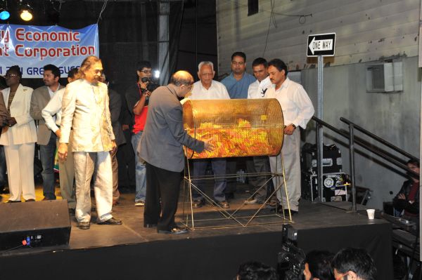 Navratri 2011 at IndiaSquare, Jersey City